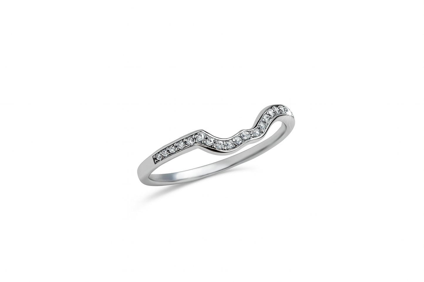 Elegant Sterling Silver Zirconia Ring