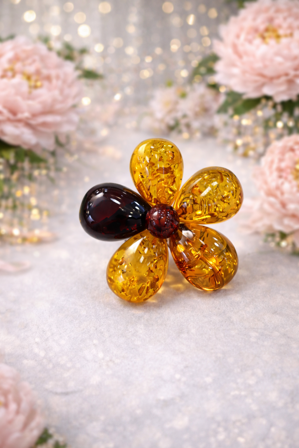 Amber Flower Pendant–Brooch