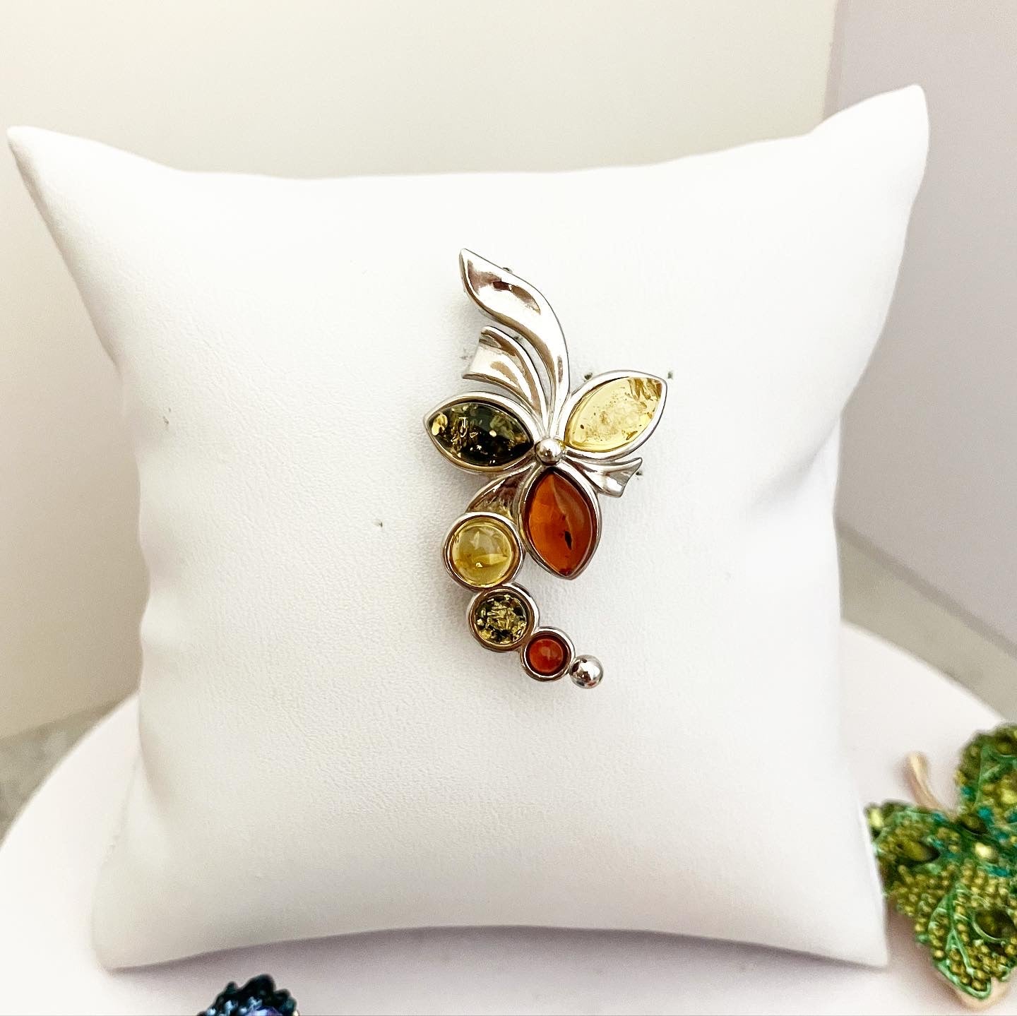 Amber Brooch "Floral Fantasy"