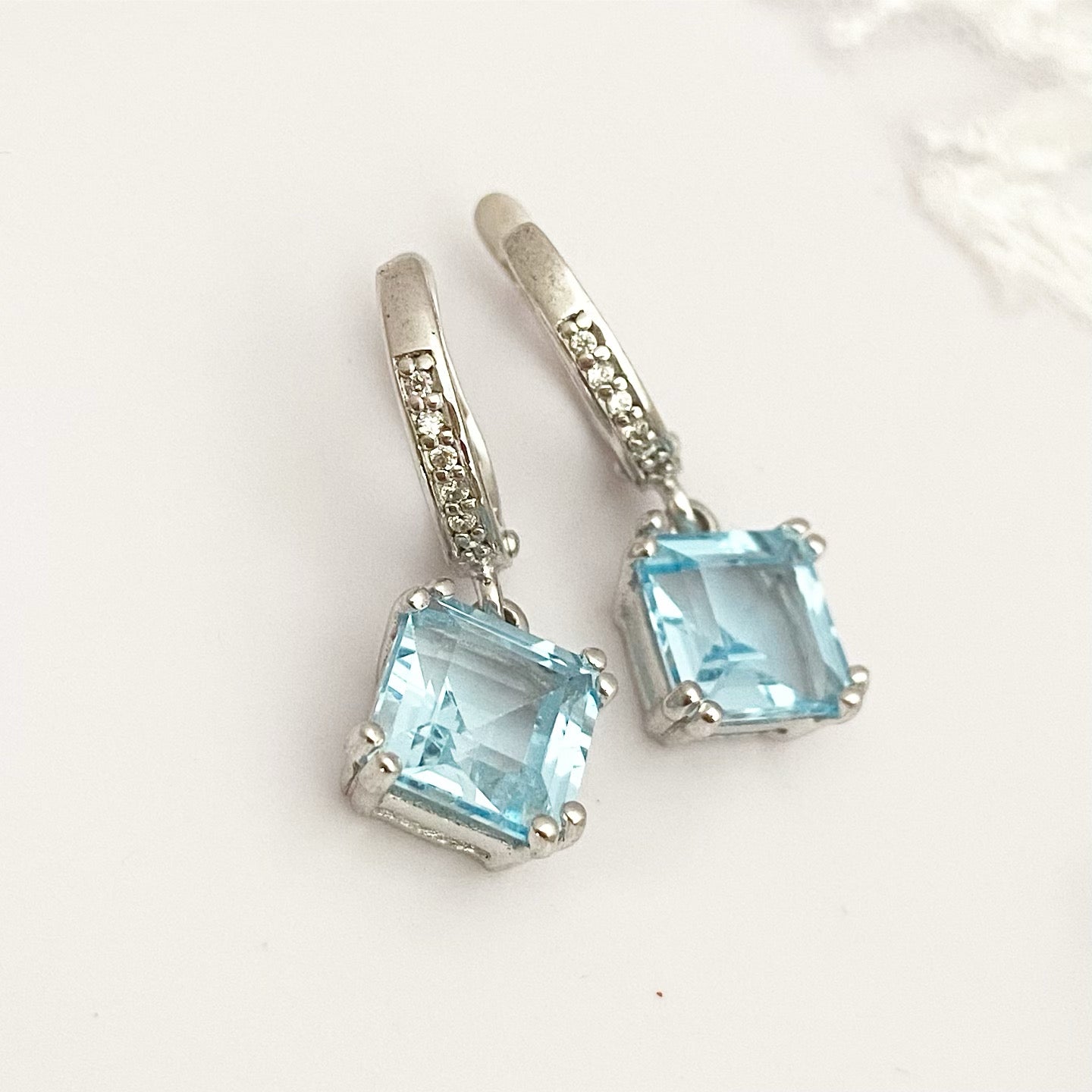Серьги Topaz Sky Blue