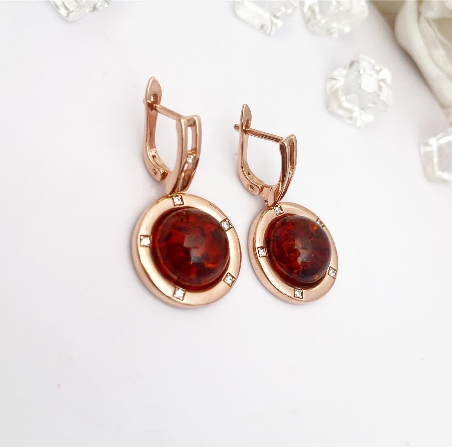 Earrings with Amber "Saturn"