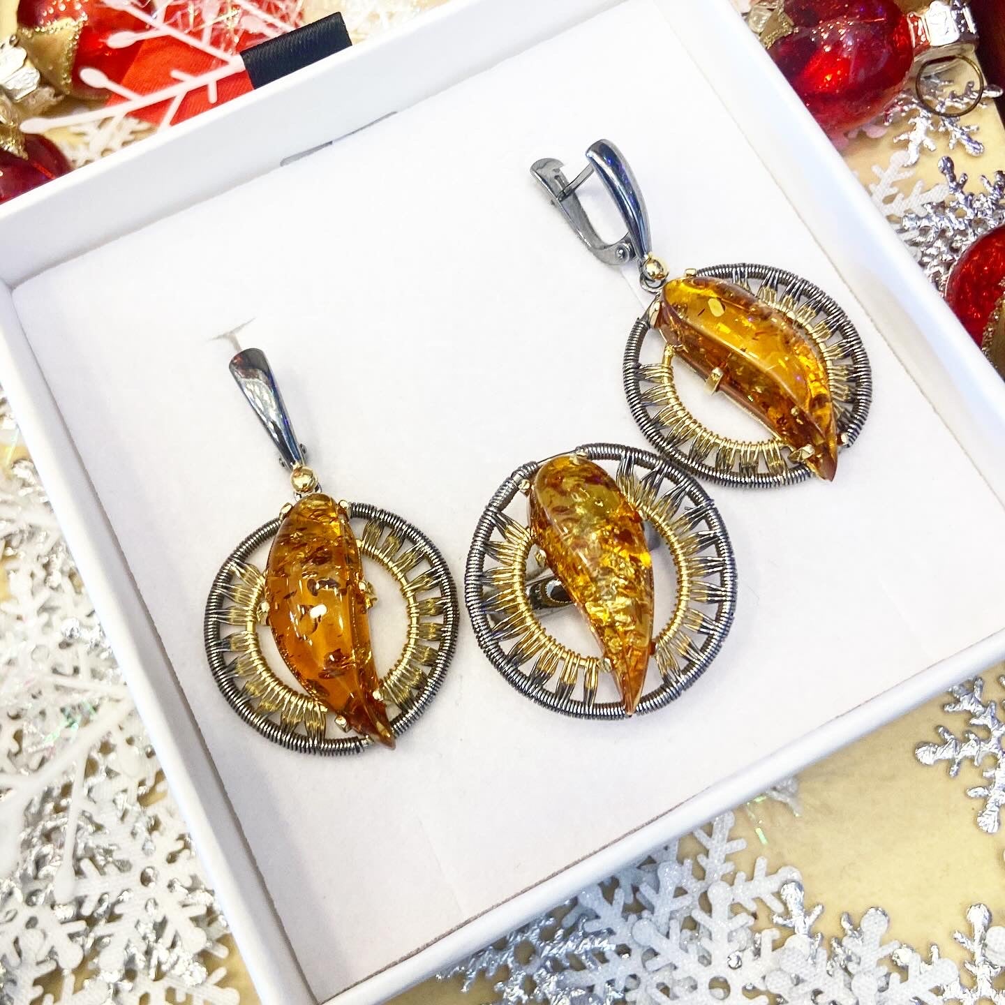 Handmade earrings with amber