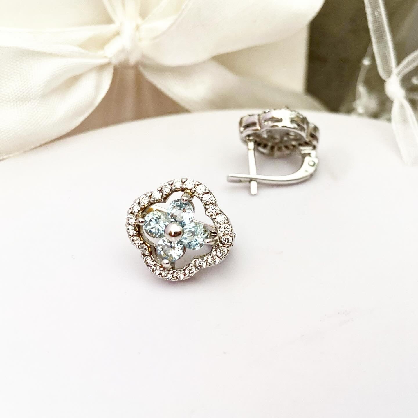 Three-Leaf Clover Earrings with Topaz