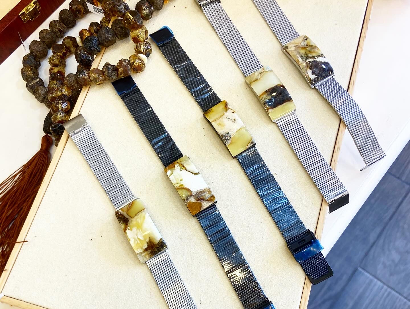 Bracelet with Amber "Scandinavia"