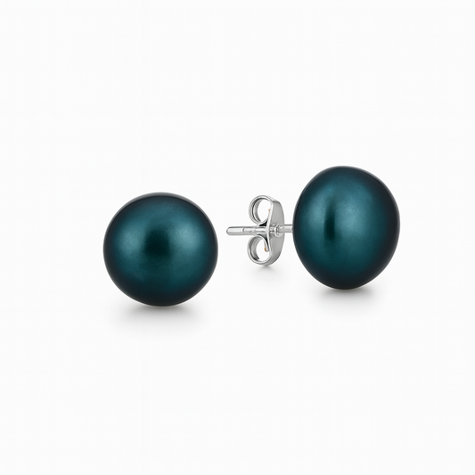 Classic Pearl Stud Earrings – Sterling Silver & Natural Pearl