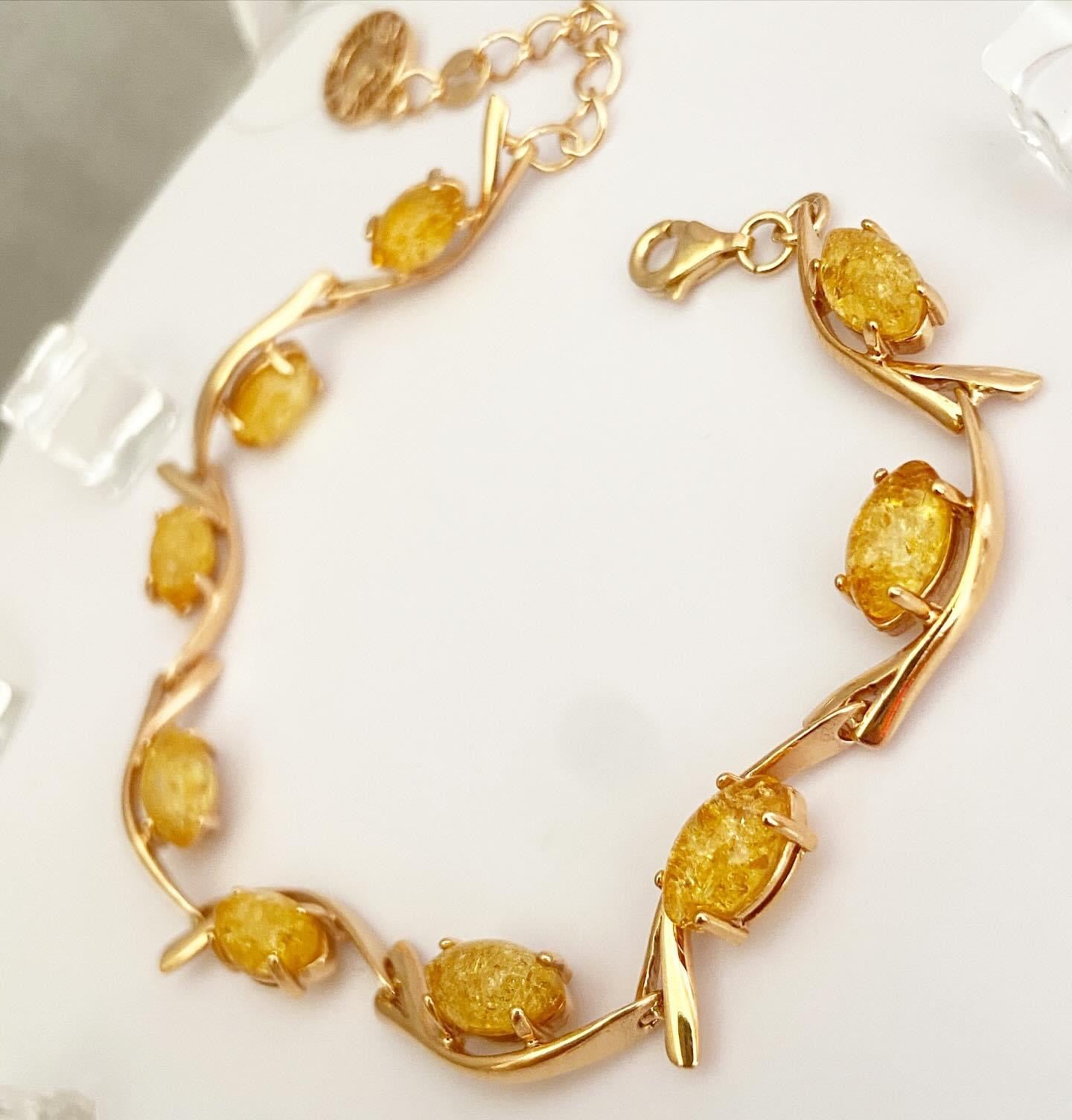 Bracelet with Amber "Liana"