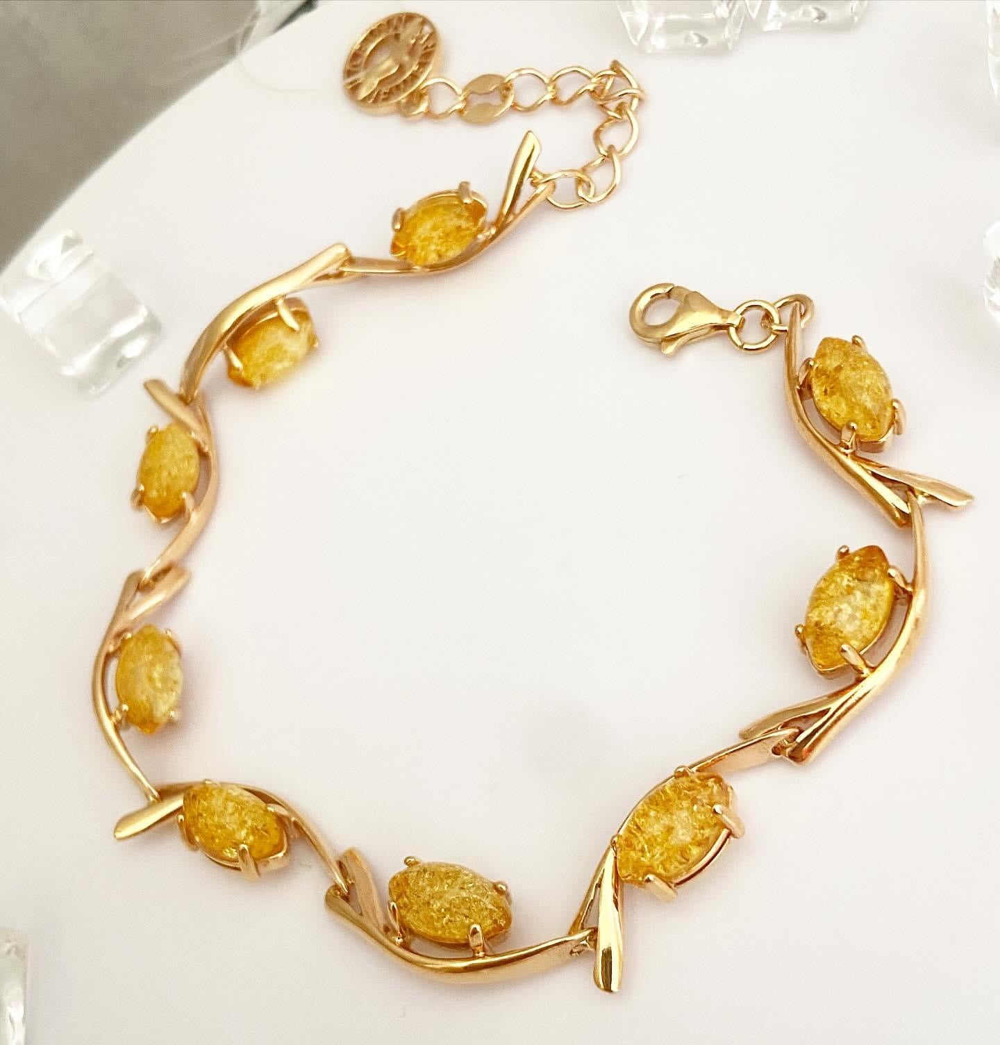 Bracelet with Amber "Liana"