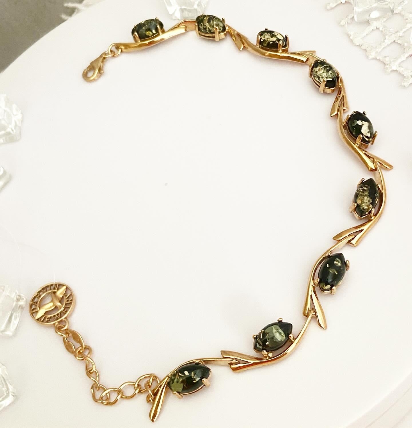 Bracelet with Amber "Liana"