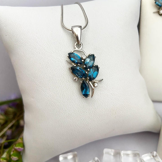 London Topaz Pendant “Branch”