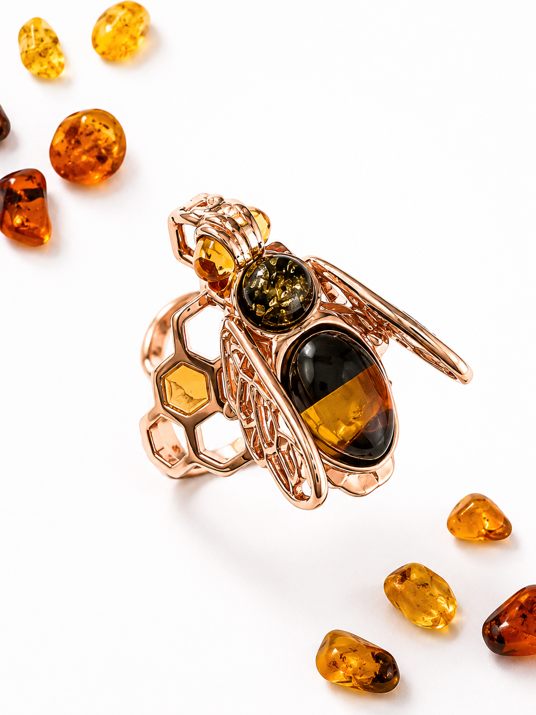 Golden Bee – Natural Baltic Amber Jewelry Set