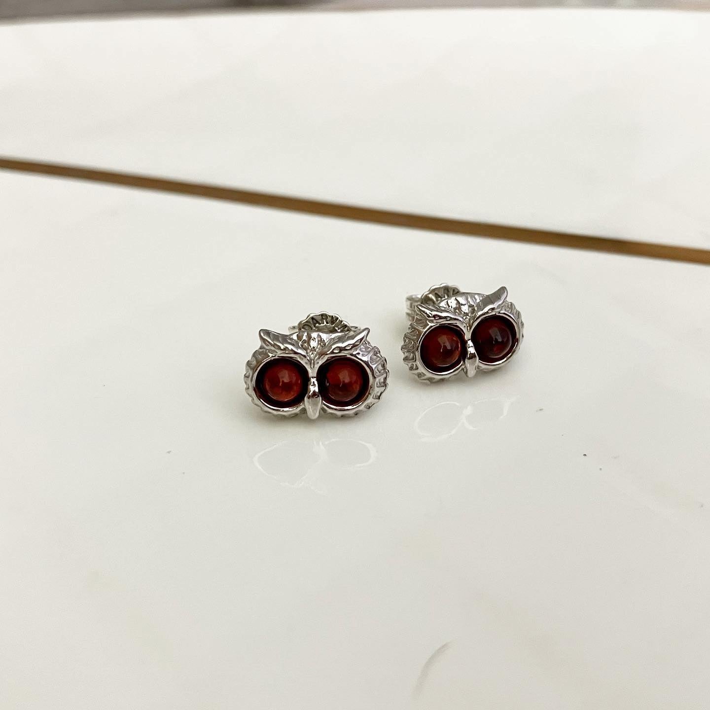 Stud Earrings silver 925 samples with amber "Owl"