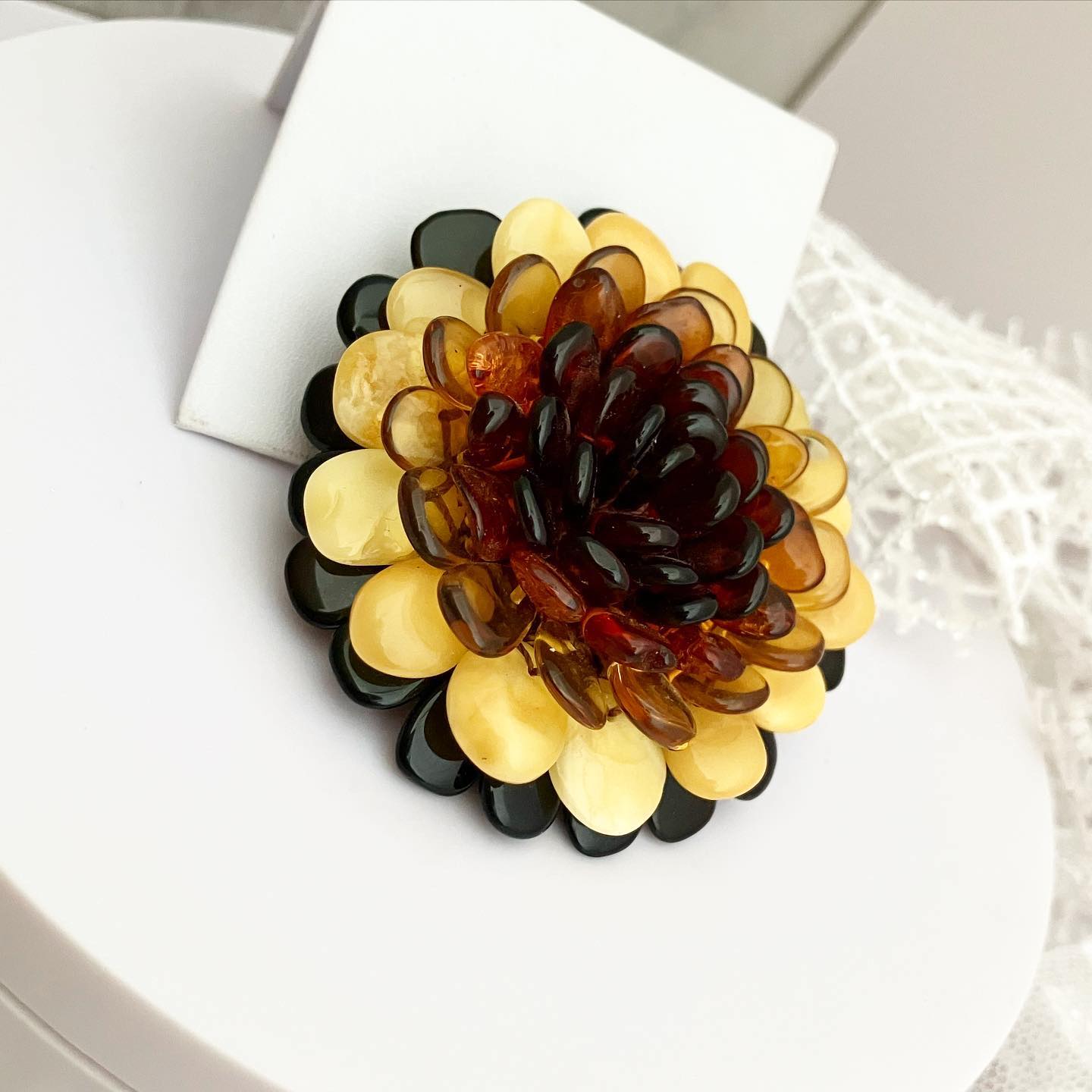 Brooch-pendant handmade with amber "Flower"