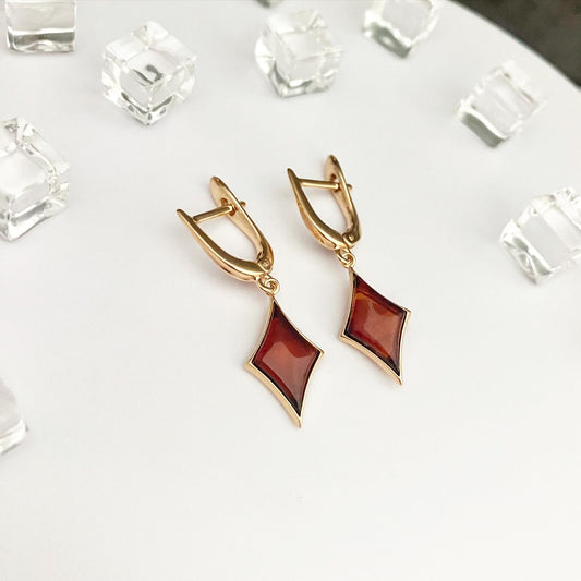 Earrings silver 925 samples with gilding and natural amber "Rhombus"