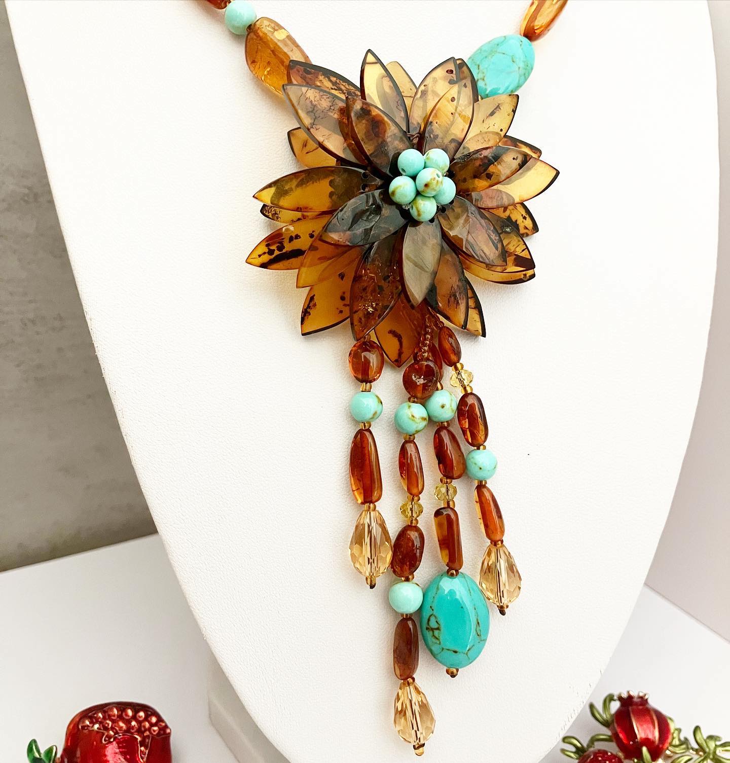 Beads amber with turquoise "Amber Flower"