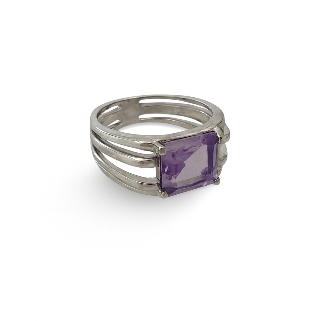 Violet Dream Ring – Sterling Silver & Amethyst