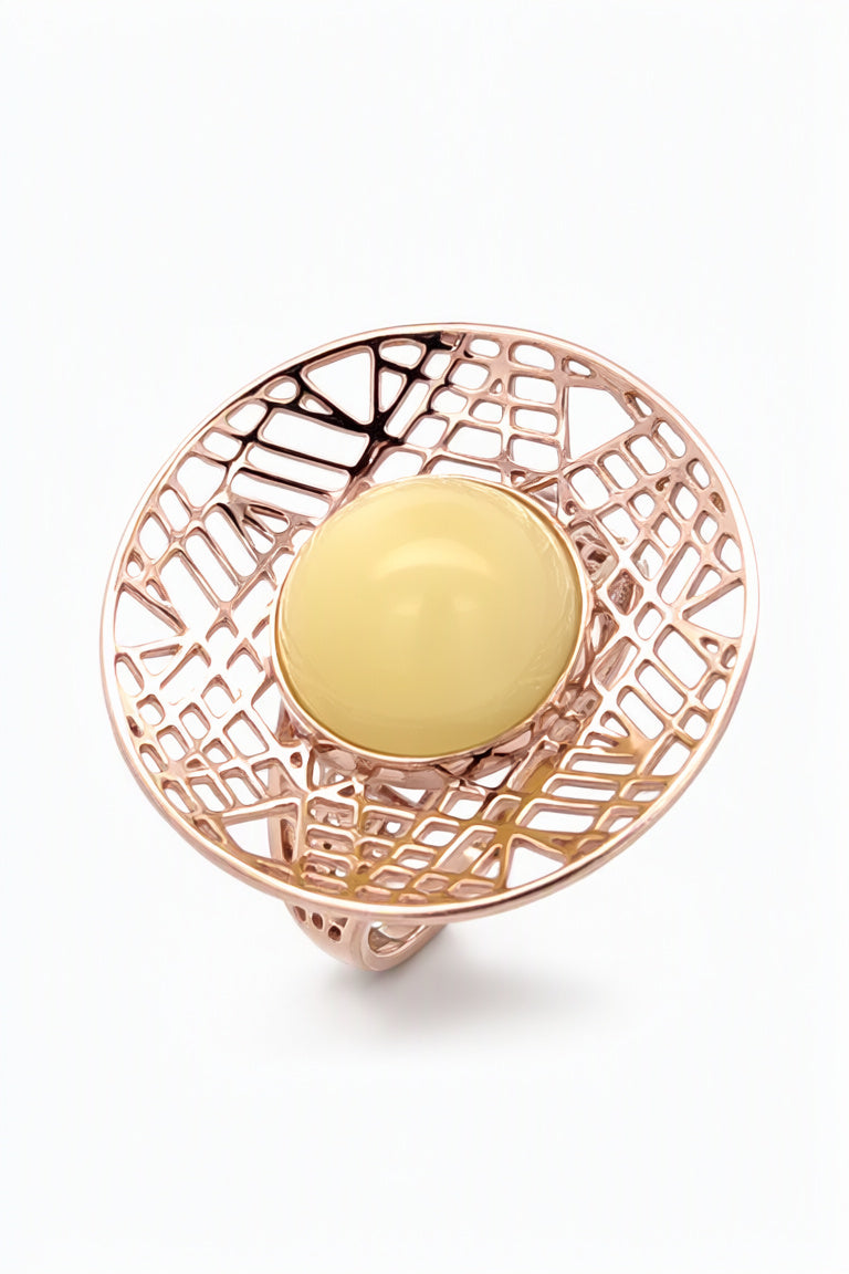Round White Amber Silver Ring — DARVIN