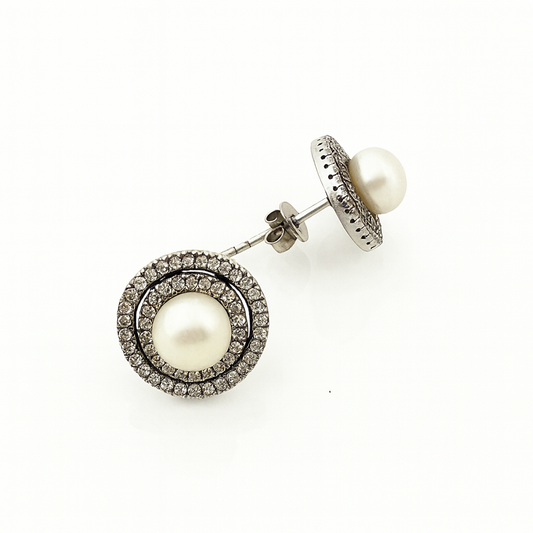 Eternal Pearl Stud Earrings – Sterling Silver & Pearl
